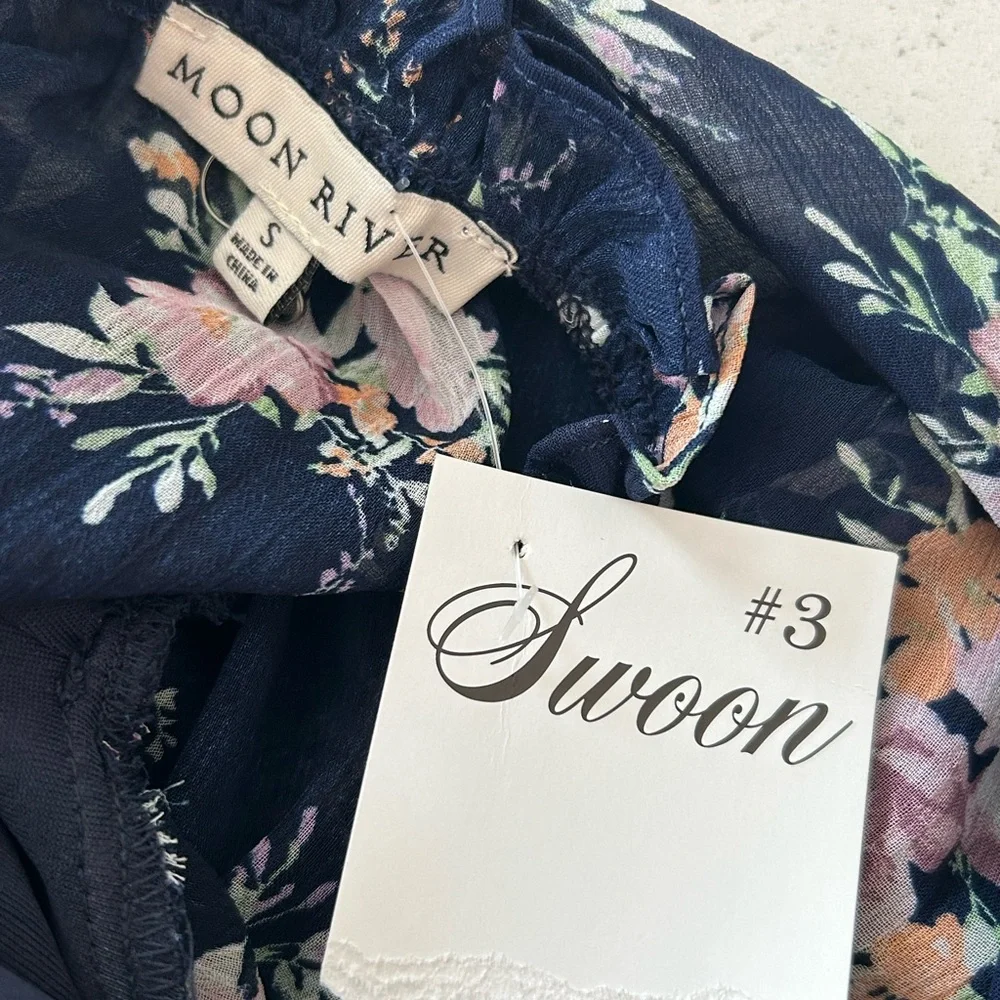 NWT Moon River Blue Floral Long Sleeve Maxi Dress - Picture 6 of 7